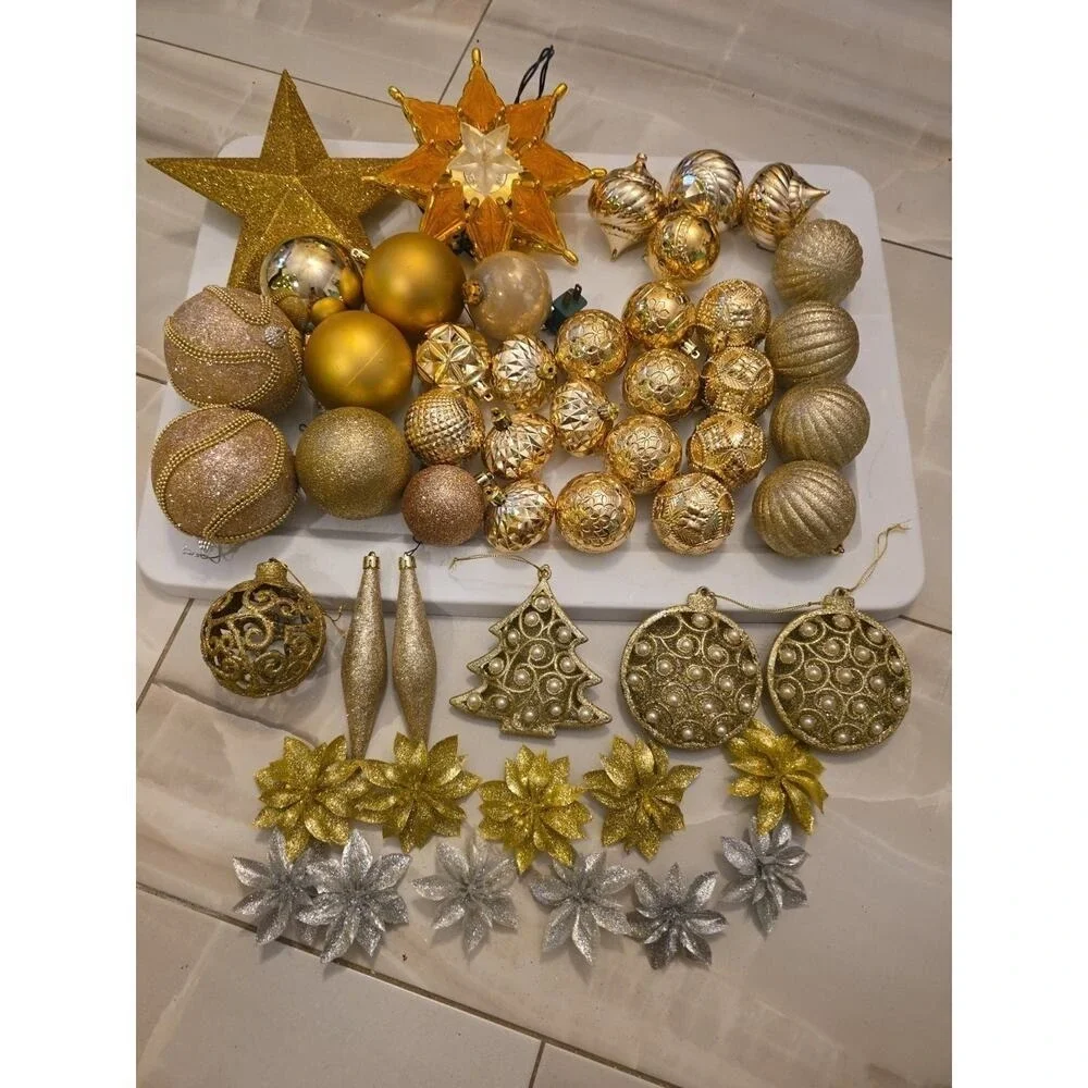 Christmas‎ Gold Silver Matte, Shiny & Glitter Ball Ornament Lot 50